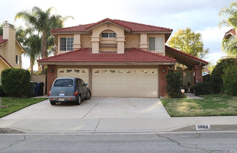 1st image of 3004 N Mojave Ct