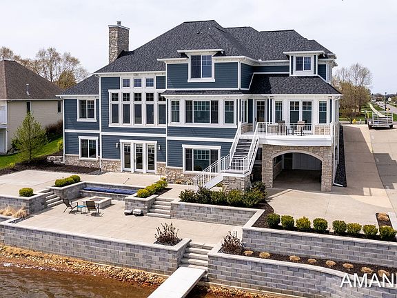 2nd image of 5838 Nelson Dr