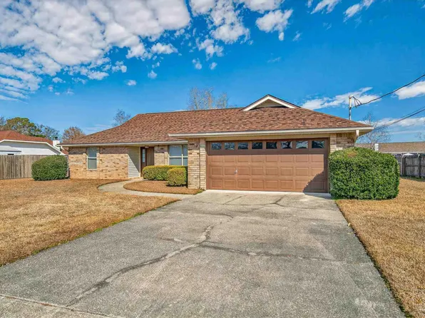 2236 Cricket Ridge Dr, Cantonment, FL 32533