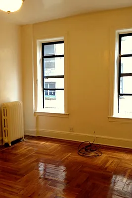 Rented by The State Street Consultancy | media 62