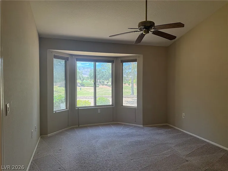 2425 Showcase Dr — Photo 37