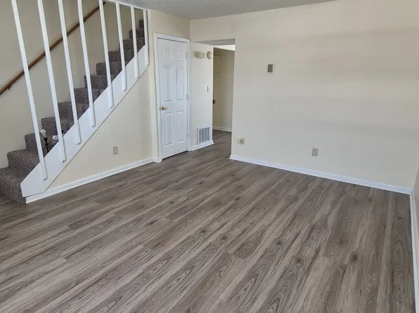 251 Shelby Ave, Radcliff, KY 40160