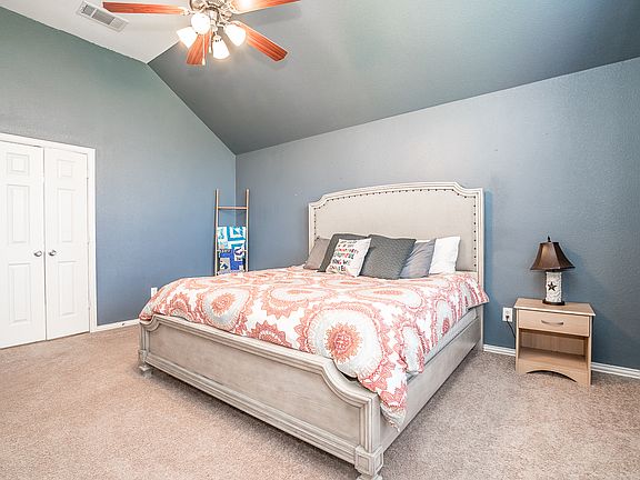 3rd image of 1513 Pelican Dr