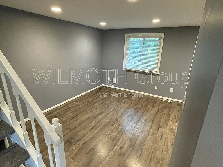 9507 Timber View Dr — Photo 5