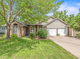 5500 Dalcross Dr, Columbia, MO 65203