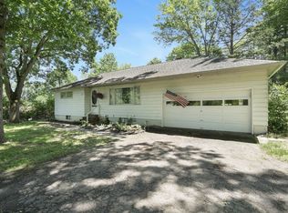 423 McFadden Rd, Apalachin, NY 13732