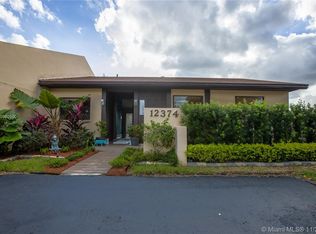 12374 SW 111th Ln, Miami, FL 33186