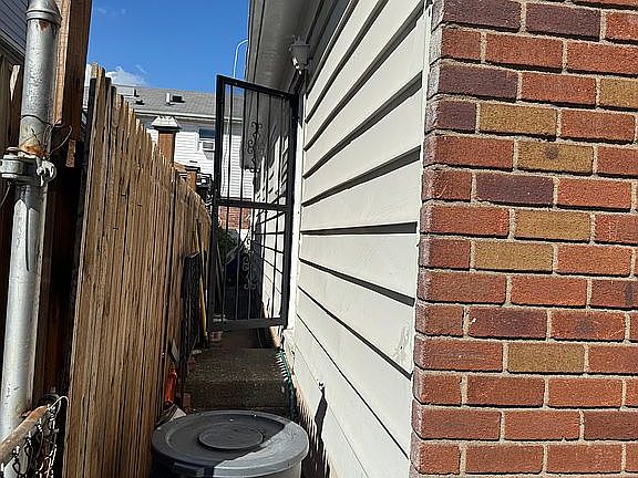 3rd image of 224-25 145th Ave