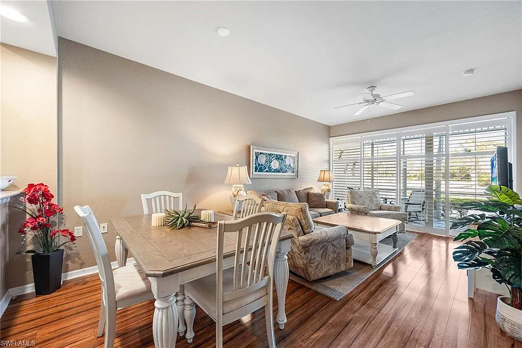 2 bed, 2.0 bath, 1389 sqft, $7,500 — Photo 2