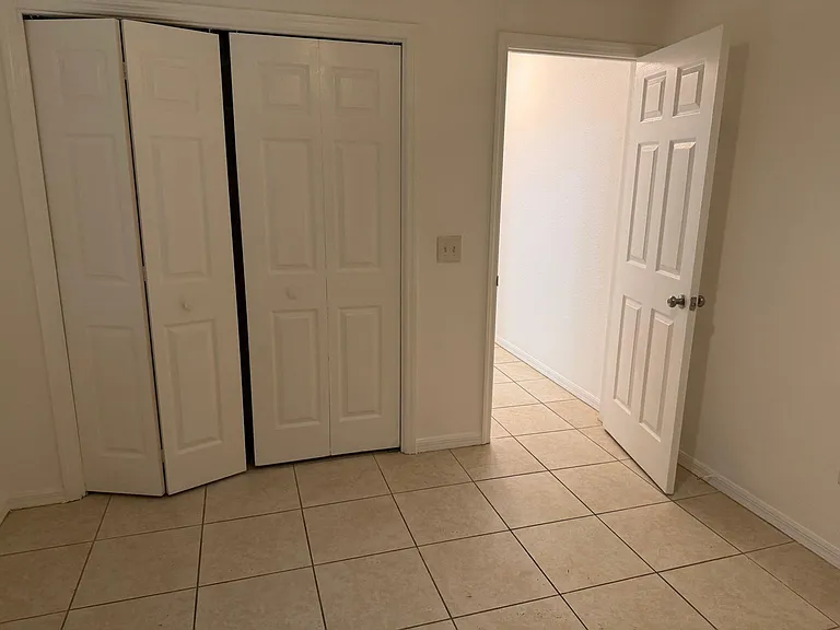 3920 E Allendale St — Photo 23
