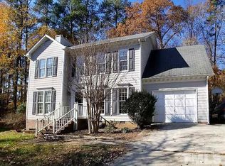 22 Swallows Ridge Ct, Durham, NC 27713