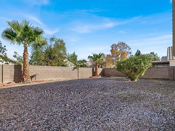2nd image of 4416 La Lima Ct