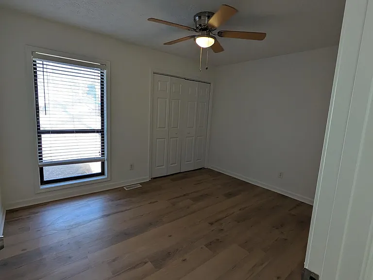 810 Allatoona Crst — Photo 16
