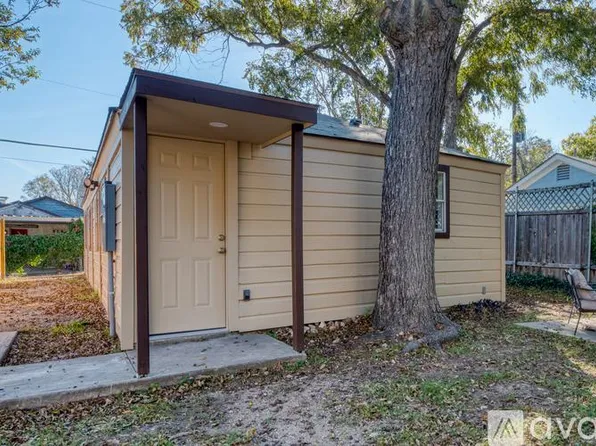 338 Army Blvd #2101, San Antonio, TX 78215