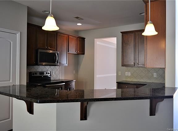 5th image of 13139 Reunion St #87