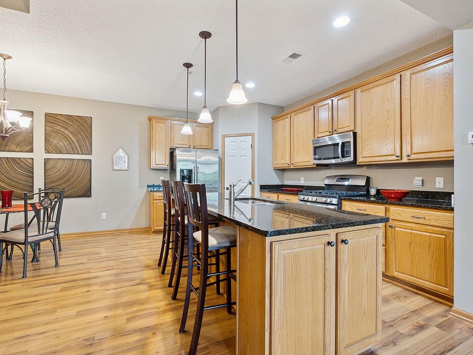 1st image of 1845 Columbia Ln Unit 7