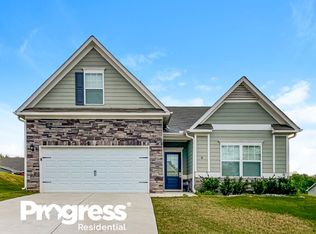 8 Vintage Ave, Newnan, GA 30265