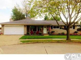 11590 Murthum Ave, Warren, MI 48093