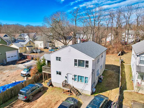 18 West Hills Road, New Haven, CT 06515