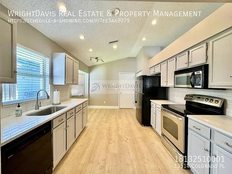 13514 Colorado Pl — Photo 18
