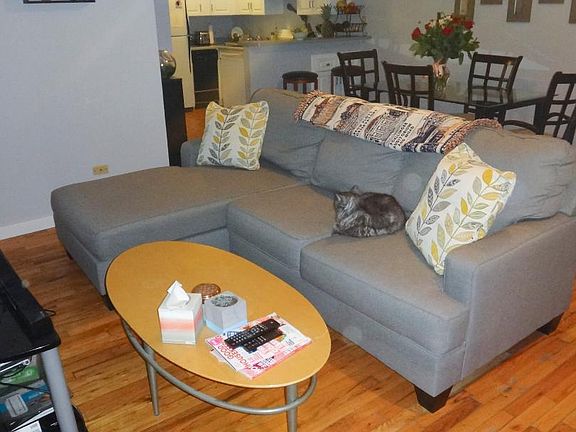 2nd image of 3626 N Ashland Ave #1