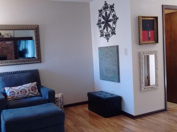 4th image of 8336 N Overland Dr
