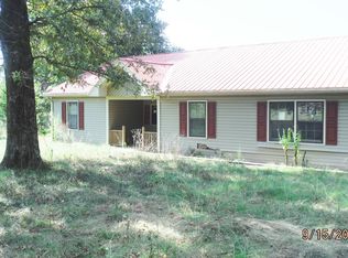 2581 Grays Bend Rd, Centerville, TN 37033