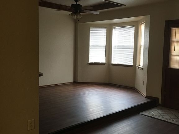4th image of 10720 S Winston Way
