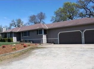 3208 Oak Farm Ln, Santa Rosa, CA 95401