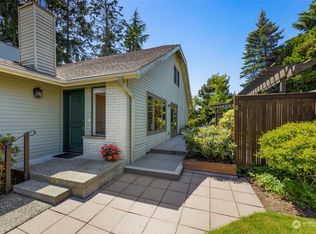 24439 9th Pl S, Seattle, WA