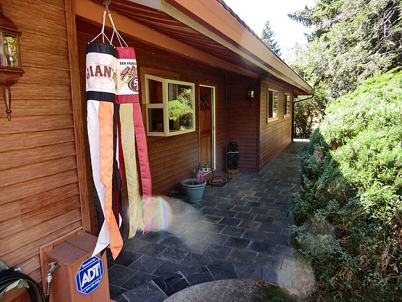 3rd image of 4621 Hawaina Way