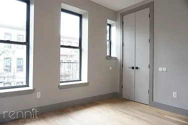 Rented by Rennit Inc.