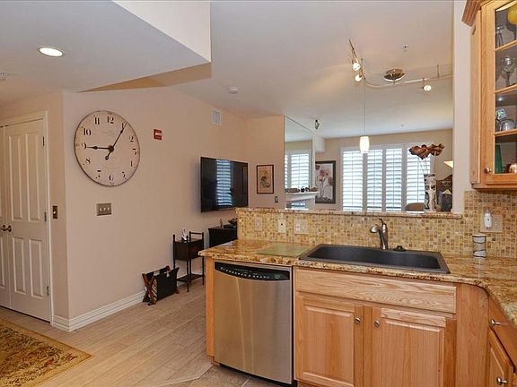 3rd image of 2700 Cherry Creek South Dr APT 206
