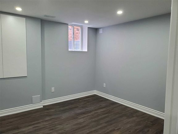 3rd image of 89 Woodcock Ave