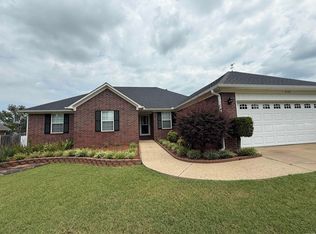 2106 Duane Dr, Beebe, AR 72012