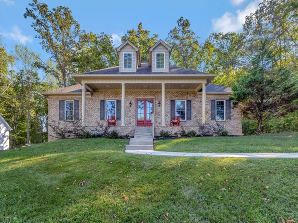 108 Brook Hollow Ct, Bon Aqua, TN 37025