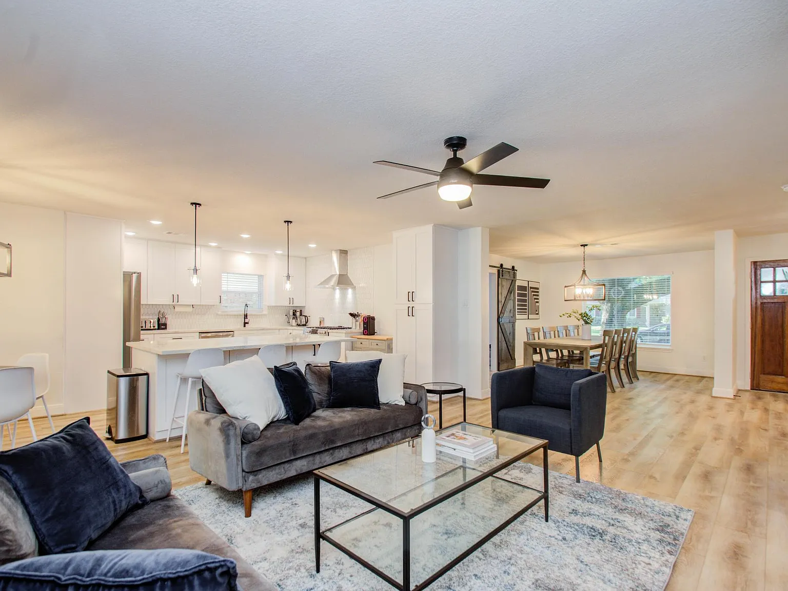 5907 Warm Springs Rd — Photo 3