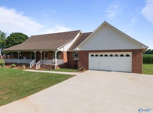 204 Mill Keys Rd, Hazel Green, AL 35750