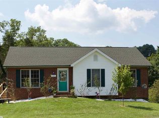 101 Colonnade Ave, Lexington, VA 24450