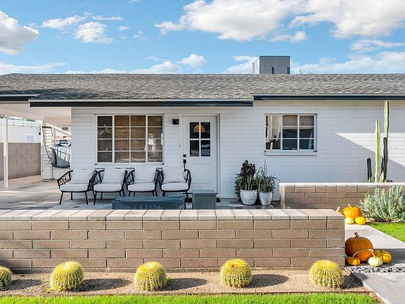 2nd image of 4549 E CAMPBELL Avenue
