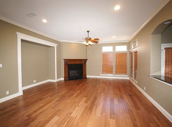 2nd image of 30 Dolores Ct