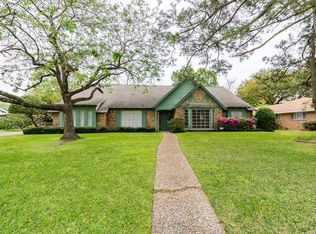 5010 Ashwood Dr, Baytown, TX 77521