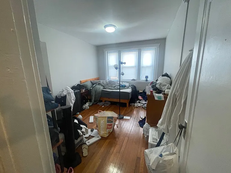 46 Linden St #4 — Photo 3