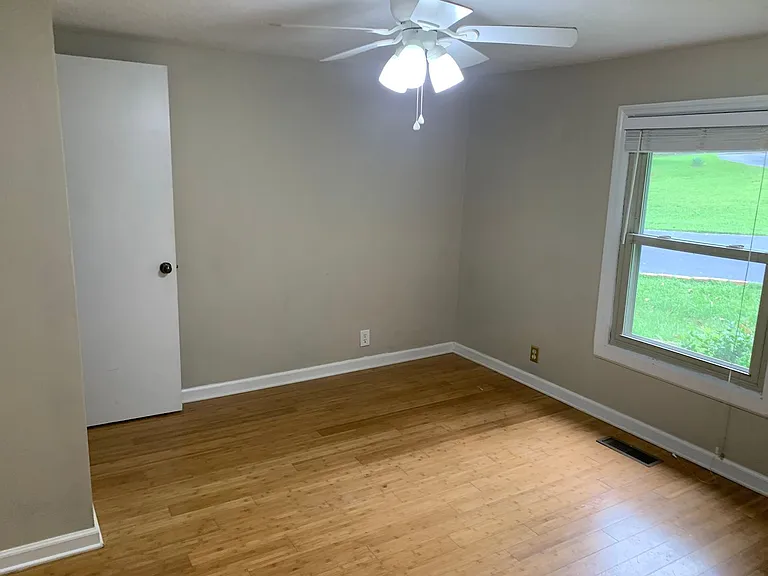 4107 Vern Sikking Rd — Photo 13