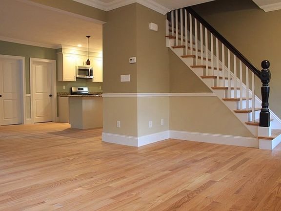 4th image of 56 Albertina St