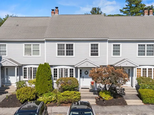 60 Gary L Maietta Parkway #18, South Portland, ME 04106