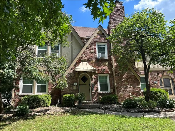 620-22 E Meyer Blvd, Kansas City, MO 64131