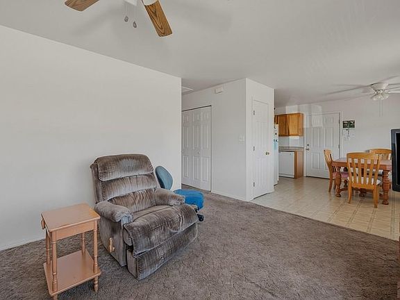 3rd image of 300 Onandaga Ave
