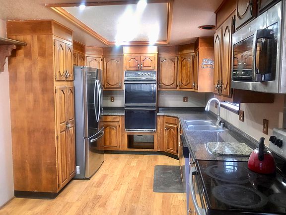 5th image of 3501 Park Hill Dr
