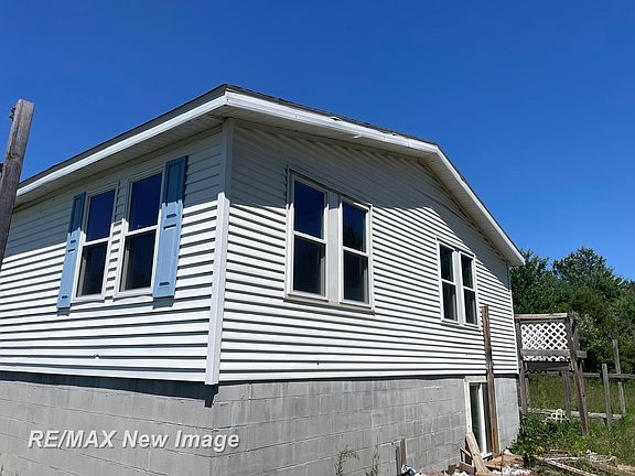 2nd image of 15957 W Burt Rd